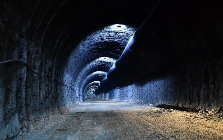 Tünelde ışık göründü