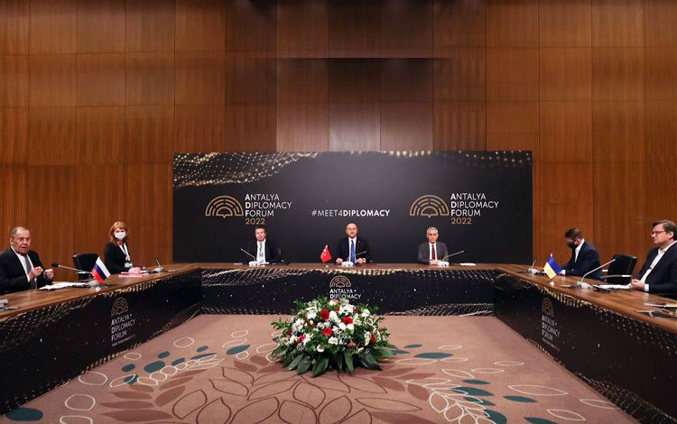 Türkiye’de üçlü görüşme sona erdi! Türkiye’de üçlü görüşme sona erdi!