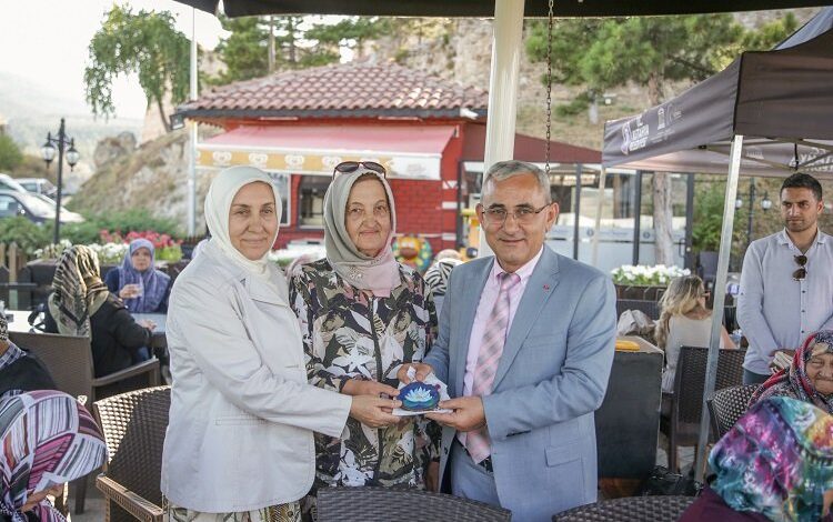 Kütahya Belediyesi yüreklere dokunuyor