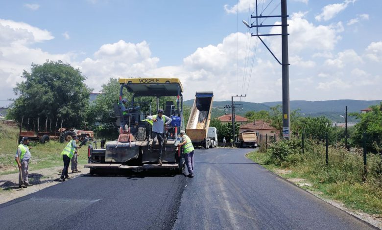 Kocaeli Dilovası’nda aşınma asfaltı serimi