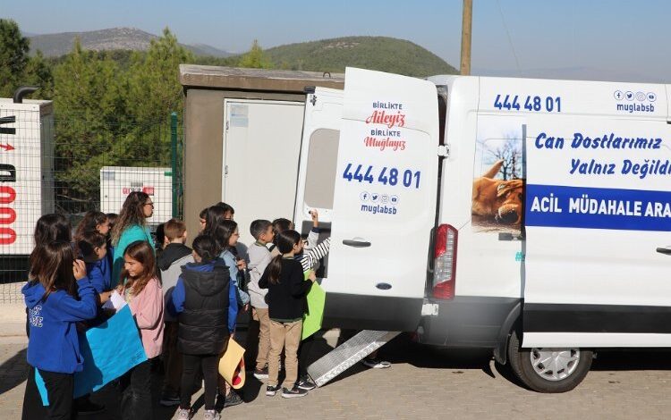 Muğla’da can dostlar için ‘Acil Müdahale Aracı’ devrede