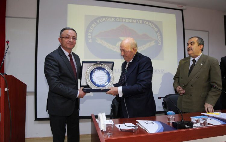 NNYÜ’de nöbet değişimi NNYÜ’de nöbet değişimi