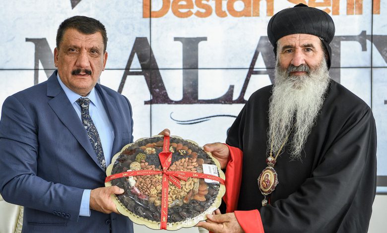 Metropolit Melki Ürek’ten Malatya’ya ‘Taşhoran’ teşekkürü Metropolit Melki Ürek’ten Malatya’ya ‘Taşhoran’ teşekkürü