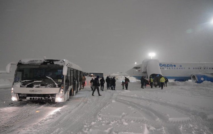 İstanbul Havalimanı öğlene kadar kapalı İstanbul Havalimanı öğlene kadar kapalı