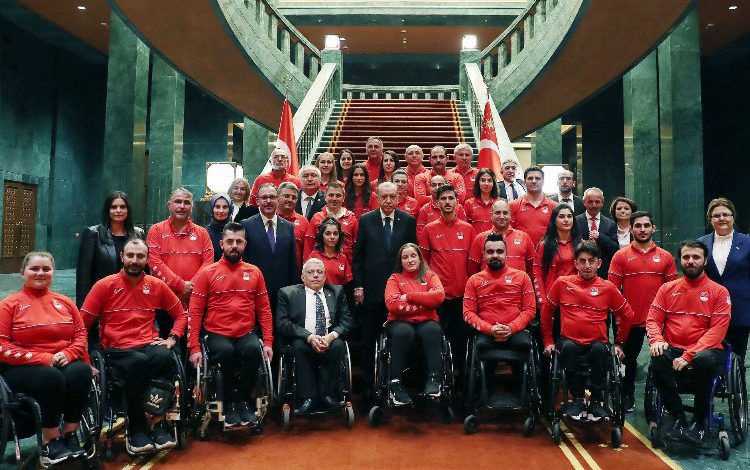 Madalyalı Paralimpik Oyunları sporcularıyla Külliye buluşması