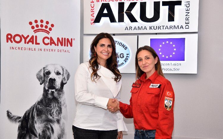 AKUT bünyesindeki arama köpekleri için iş birliği AKUT bünyesindeki arama köpekleri için iş birliği