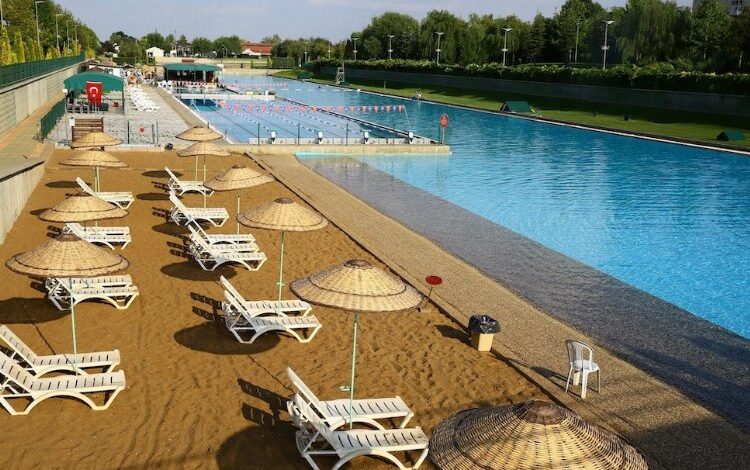 Yapay deniz kapılarını açıyor Yapay deniz kapılarını açıyor