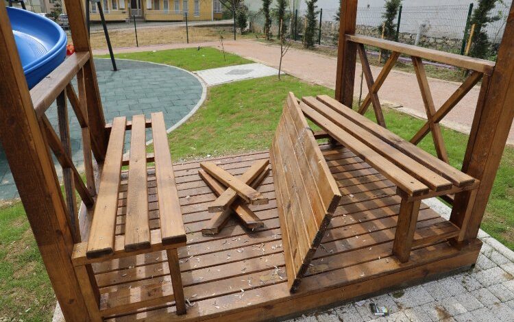 Açılışı yapılmadan tahrip edildi! Açılışı yapılmadan tahrip edildi!