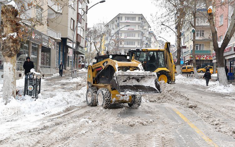 Malatya’da Büyükşehir imdada yetişti