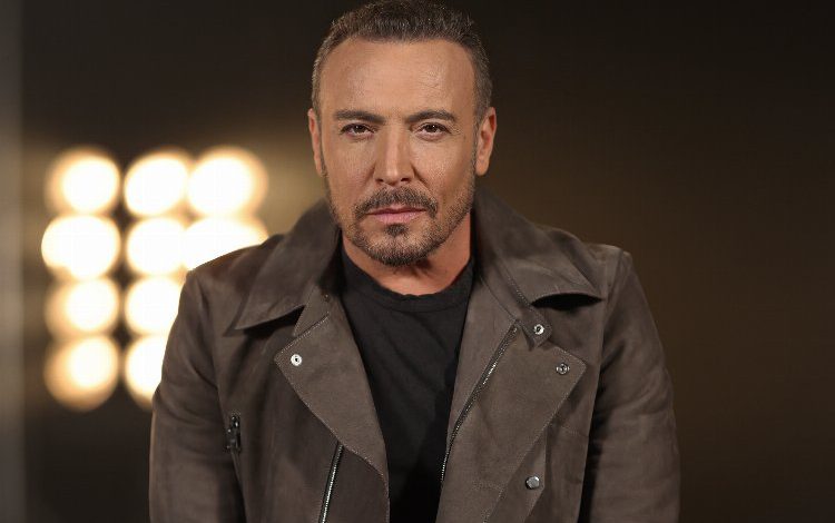 Ebru Gündeş’ten Cenk Eren’e hayırlı olsun