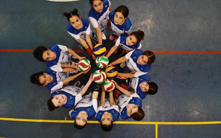İBB 35 okula yeni spor salonu İBB 35 okula yeni spor salonu