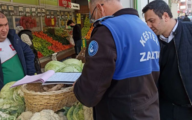 Bursa Kestel’de semt pazarlarına Zabıta denetimi