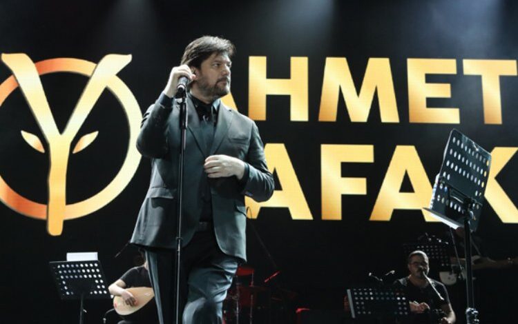 İstanbul Kuruçeşme’de Ahmet Şafak fırtınası İstanbul Kuruçeşme’de Ahmet Şafak fırtınası