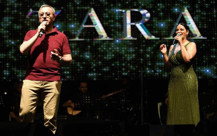 Başkan Güngör ve Zara düet Yaptı