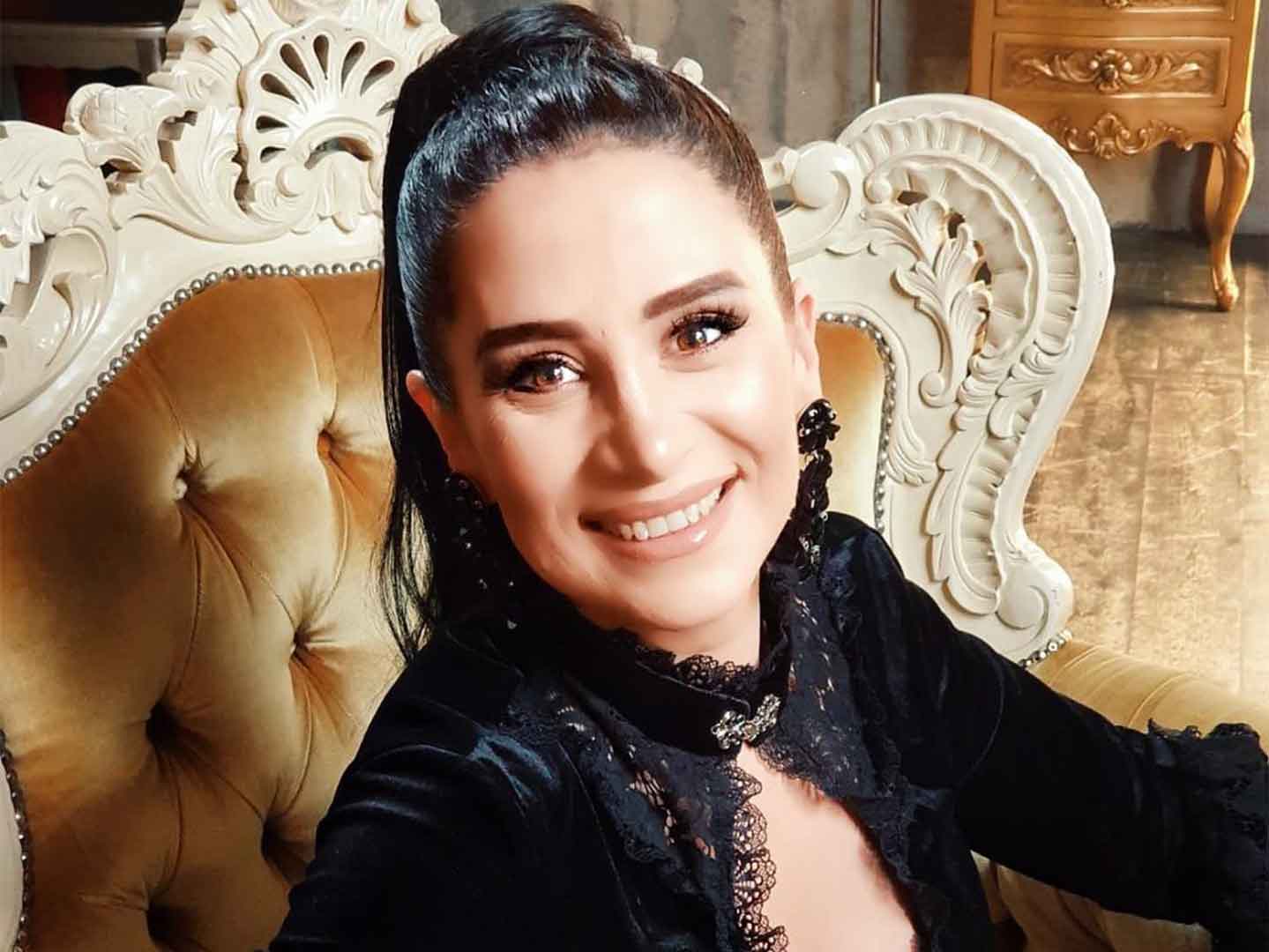 Türk asıllı İngiliz sanatçı albüm gelirini sağlıkçılara bağışlayacak