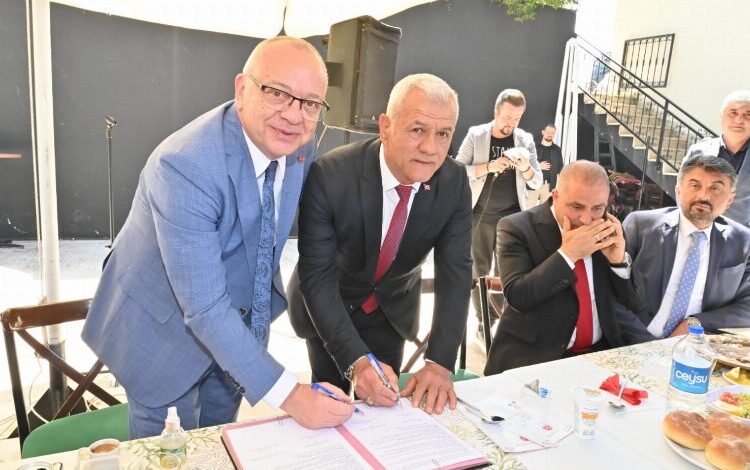 Manisa’da kalıntısız üzüm üretimine protokol