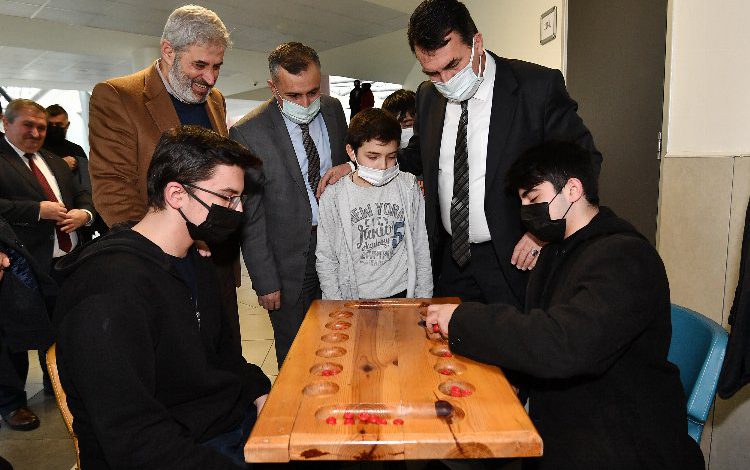 Bursa Osmangazi’de karneler Başkan Dündar’dan