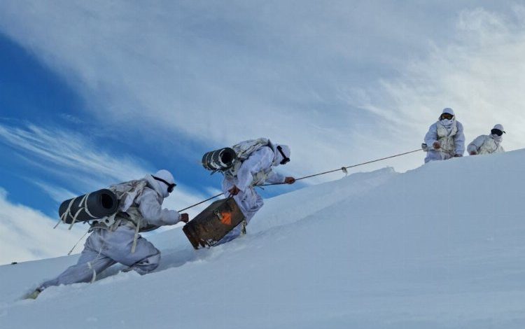 Hudut güvenliği için görevdeler