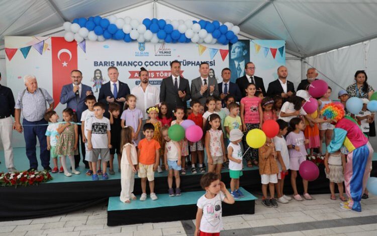 İstanbul Silivri’de Barış Manço Kütüphanesi açıldı İstanbul Silivri’de Barış Manço Kütüphanesi açıldı