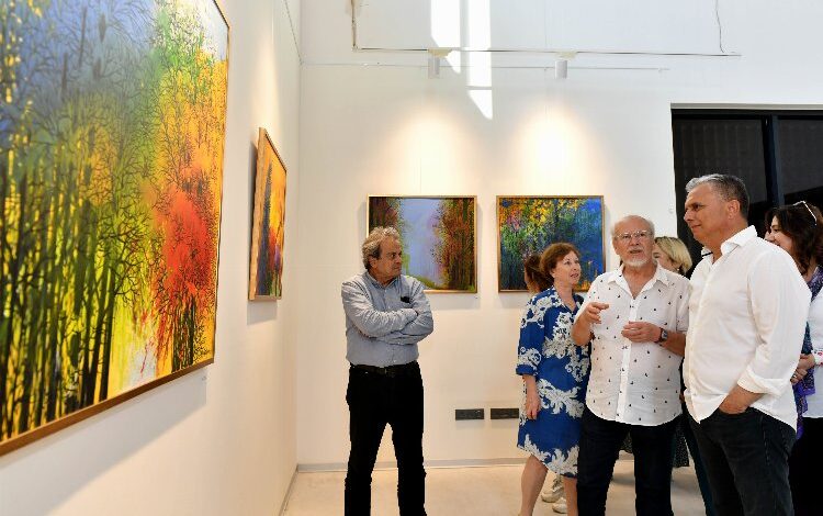 Antalya’da sezona ‘Renklerle Senfoni’ ile kapanış