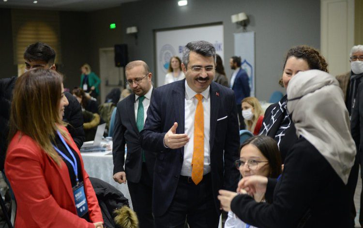 Bursa Yıldırım’da kadınlar için ortak akıl konuşuyor Bursa Yıldırım’da kadınlar için ortak akıl konuşuyor