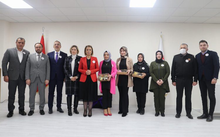 Mehmet Savran’dan anlamlı kutlama