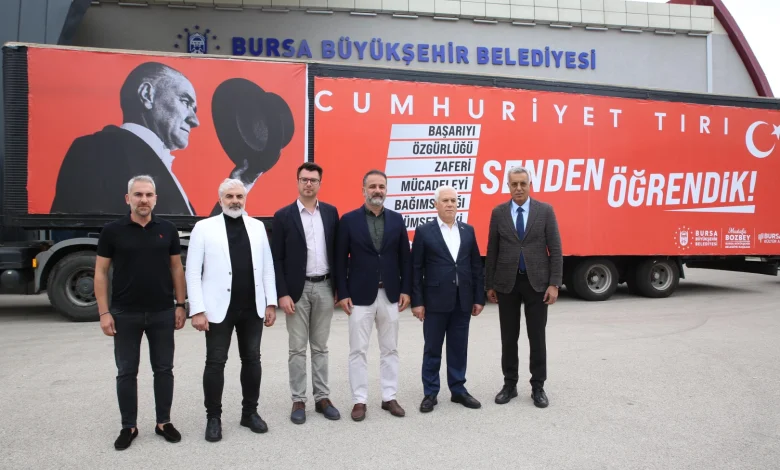 29 Ekim coşkusu Bursa’yı sarıyor 29 Ekim coşkusu Bursa’yı sarıyor