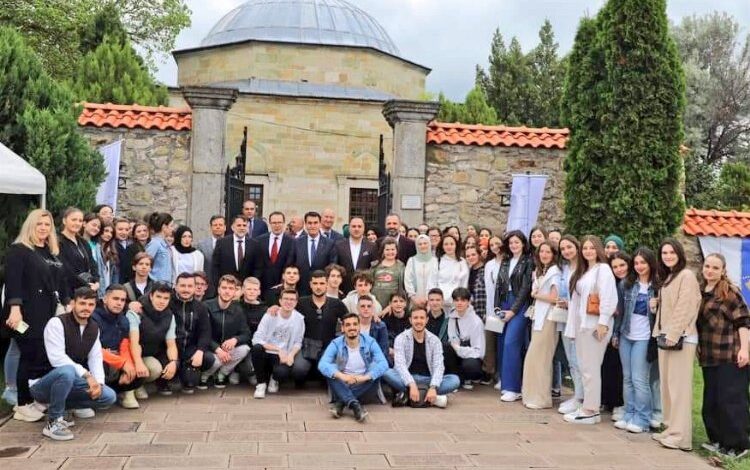 Şehit padişah Sultan Murad Kosova’da anıldı Şehit padişah Sultan Murad Kosova’da anıldı