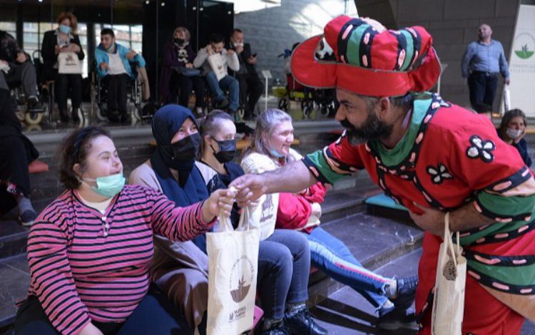 Bursa Fetih Müzesi’nde engeller kaldırıldı Bursa Fetih Müzesi’nde engeller kaldırıldı