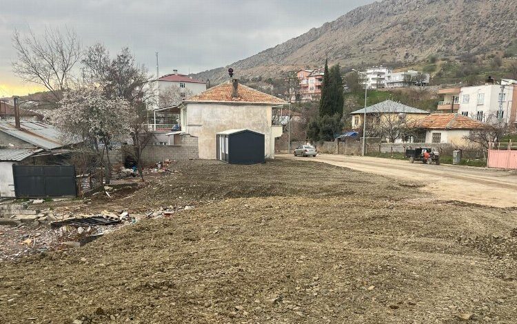 İzmit, Adıyaman’dan elini çekmiyor