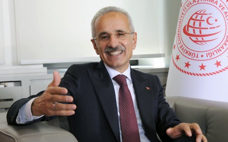 Bakan Uraloğlu Cezayir yolcusu Bakan Uraloğlu Cezayir yolcusu