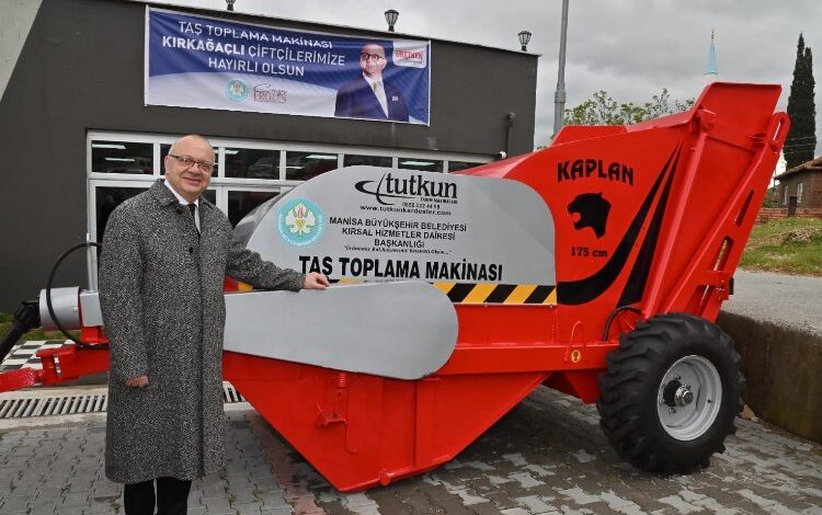 Kırkağaçlılardan çiftçi dostu Başkan’a teşekkür Kırkağaçlılardan çiftçi dostu Başkan’a teşekkür