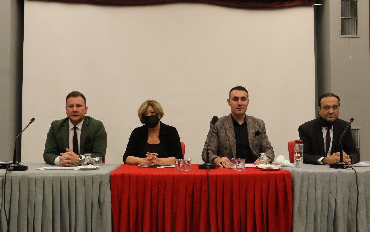 Manisa Büyükşehir ÇKSM kadrolarıyla toplantıda bir araya geldi