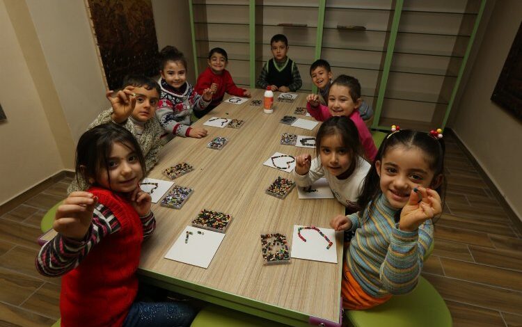 Gaziantep’ten ara tatilde çocuklara kitap sürprizi Gaziantep’ten ara tatilde çocuklara kitap sürprizi
