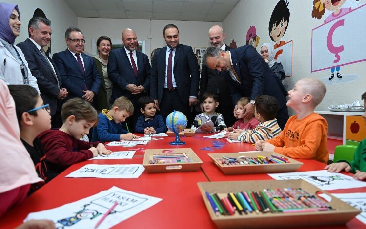 Bursa Orhangazi’de ‘Ana Kucağı’ yeni yerinde