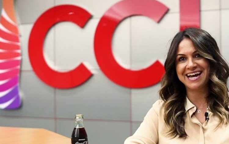 Coca-Cola İçecek’te ücret politikası resmen ‘eşit’ Coca-Cola İçecek’te ücret politikası resmen ‘eşit’