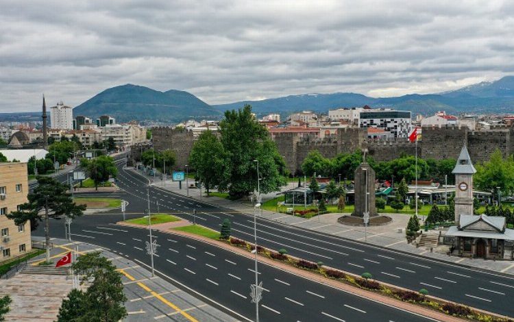 Kayseri Büyükşehir’den konforlu ulaşıma geri sayım