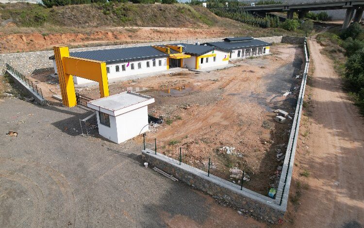 Çayırova’da sokak hayvanları için rehabilitasyon merkezi gün sayıyor