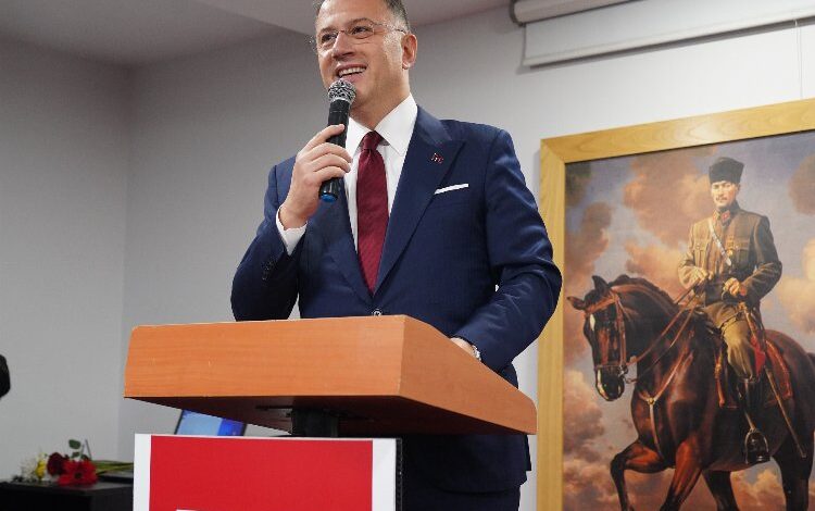 İstanbul Beylikdüzü’nde ikinci döneme talip İstanbul Beylikdüzü’nde ikinci döneme talip