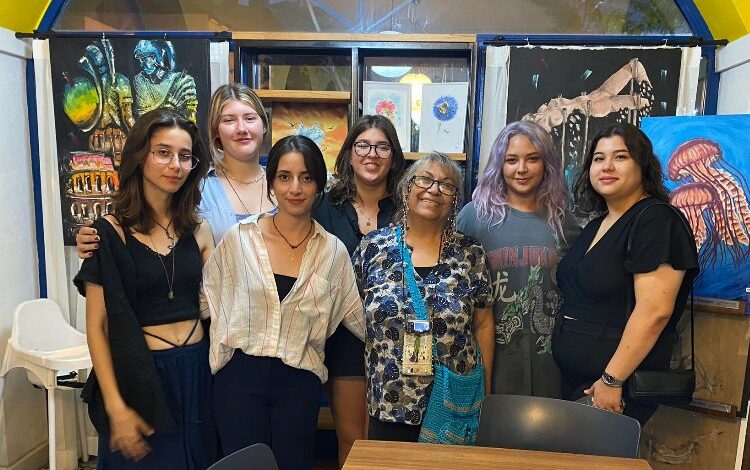 Marmaris’in Resim Defteri sanatseverlere açıldı Marmaris’in Resim Defteri sanatseverlere açıldı