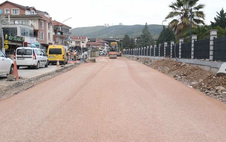 Derince Millet’in çevresi şekilleniyor Derince Millet’in çevresi şekilleniyor