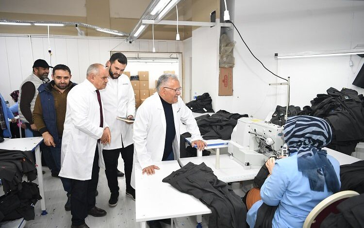 Memduh Büyükkılıç’tan Yahyalı mesaisi Memduh Büyükkılıç’tan Yahyalı mesaisi