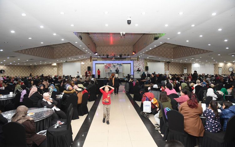 Kadınlar Kestel’de doyasıya eğlendi