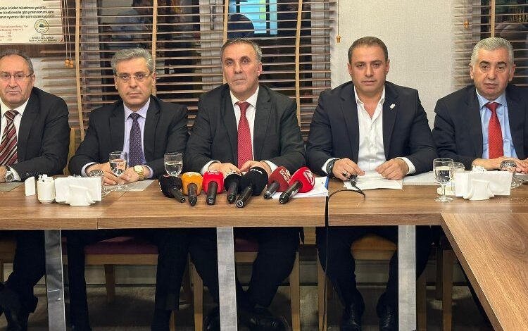 Anadolu Platformu’ndan siyasilere ‘davet’ çağrısı Anadolu Platformu’ndan siyasilere ‘davet’ çağrısı