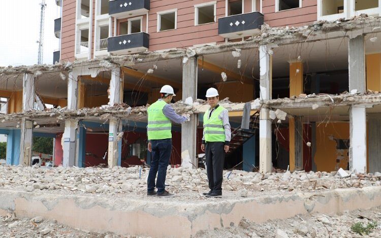 Japon deprem uzmanı uyardı… DAF kırılmaya başladı!