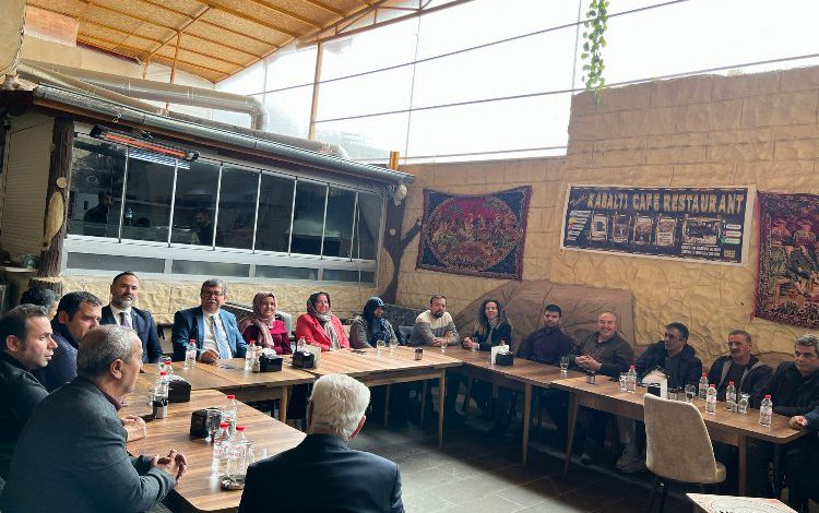 DEVA basın mensuplarıyla buluştu DEVA basın mensuplarıyla buluştu