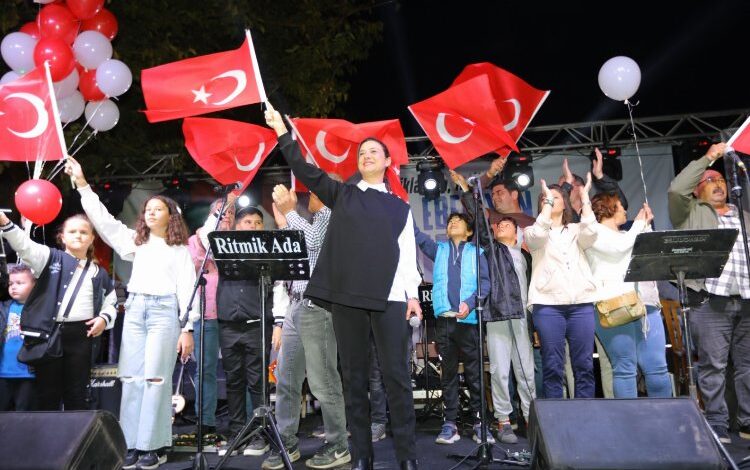 İzmir Efes Selçuk’ta 99. yıl coşkusu