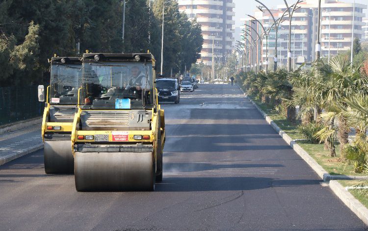 Manisa Büyükşehir’de 4 mevsim asfalt çalışması