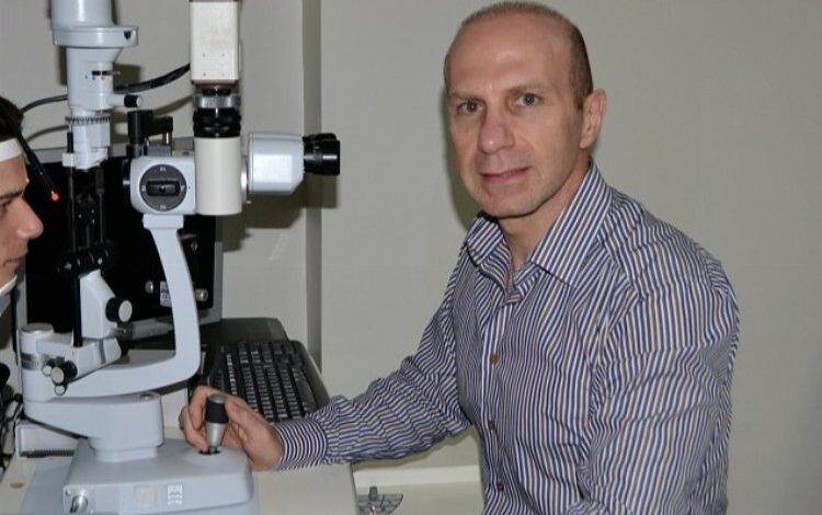 Gözlük sevmeyenlere uzmanından müjde Gözlük sevmeyenlere uzmanından müjde