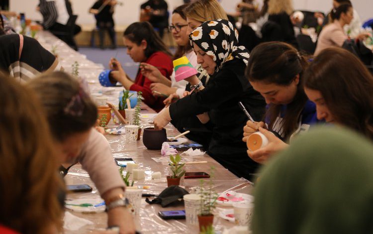 “Kadının elinin değdiği yer güzelleşiyor”